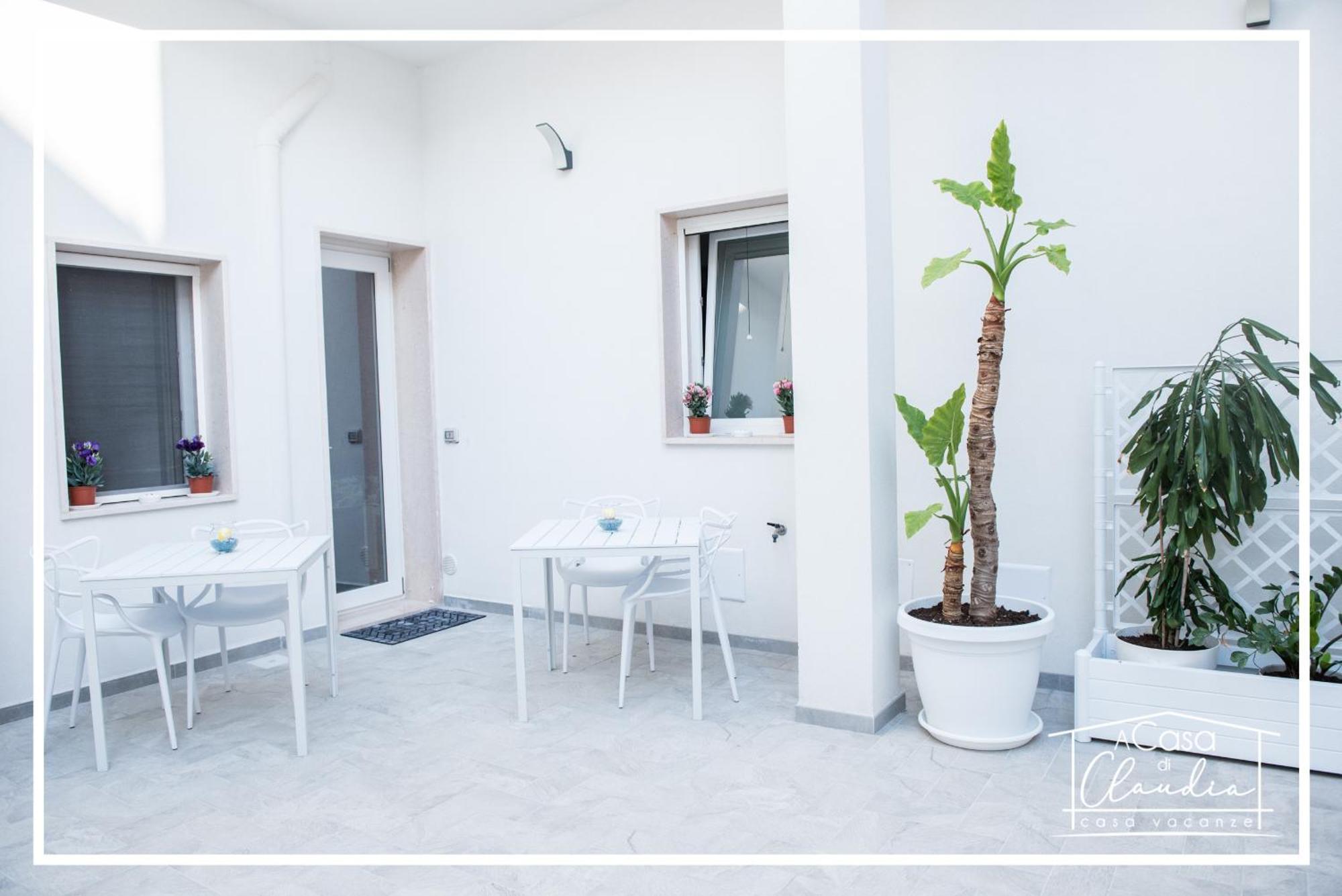 Ferienwohnung A Casa Di Claudia Brindisi Exterior foto